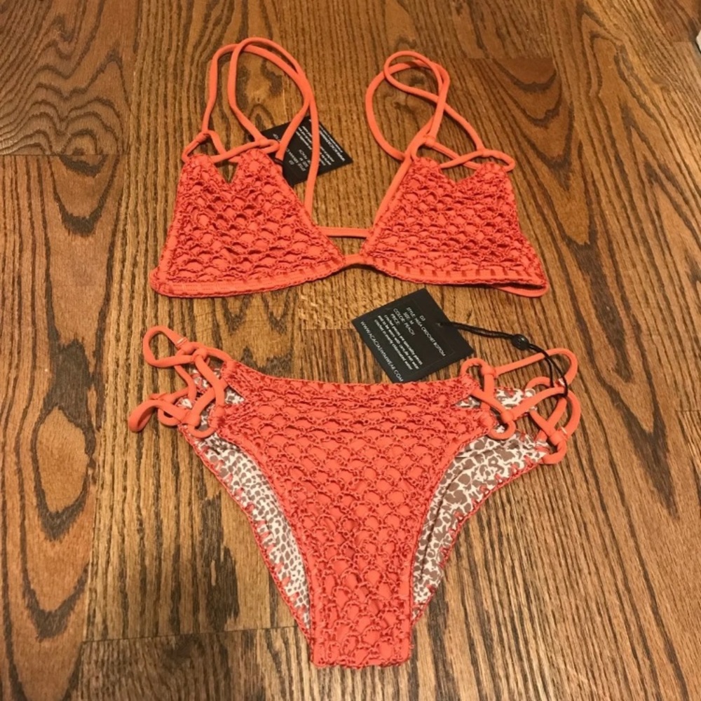 BNWT Acacia Swimwear Peach crochet Bikini Set M
